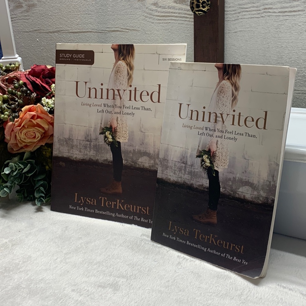 Lysa TerKeurst Uninvited personal/Bible/group study guide & book on loneliness